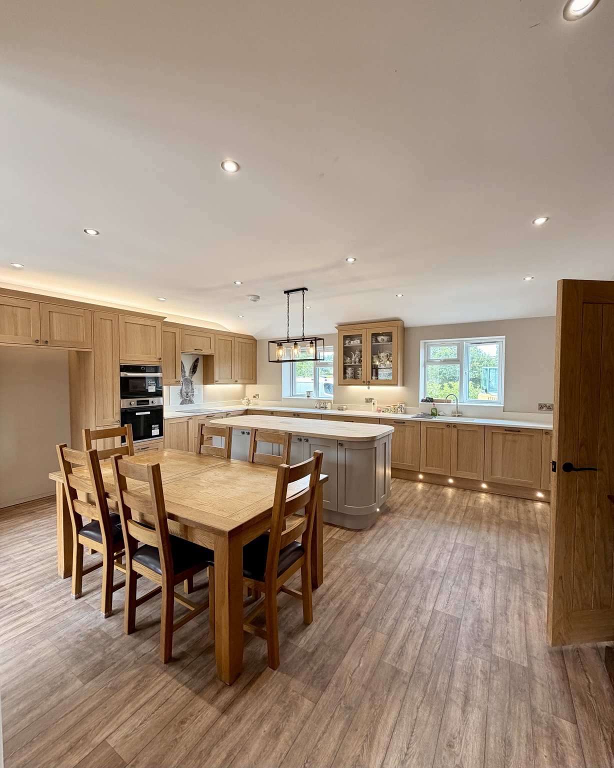 Finished kitchen in a fully renovated and extended cottage