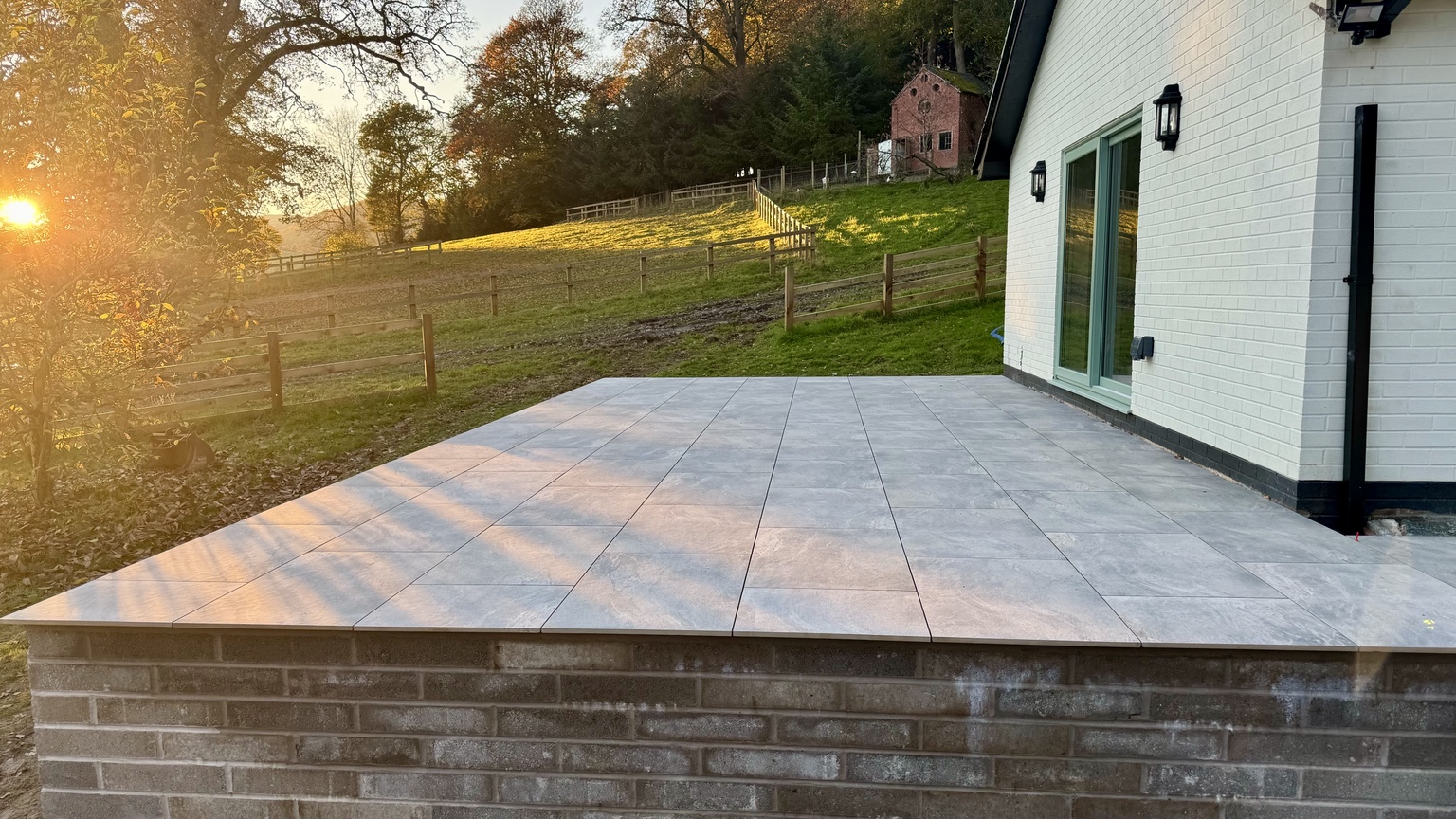 Finished porcelain patio in the evening light